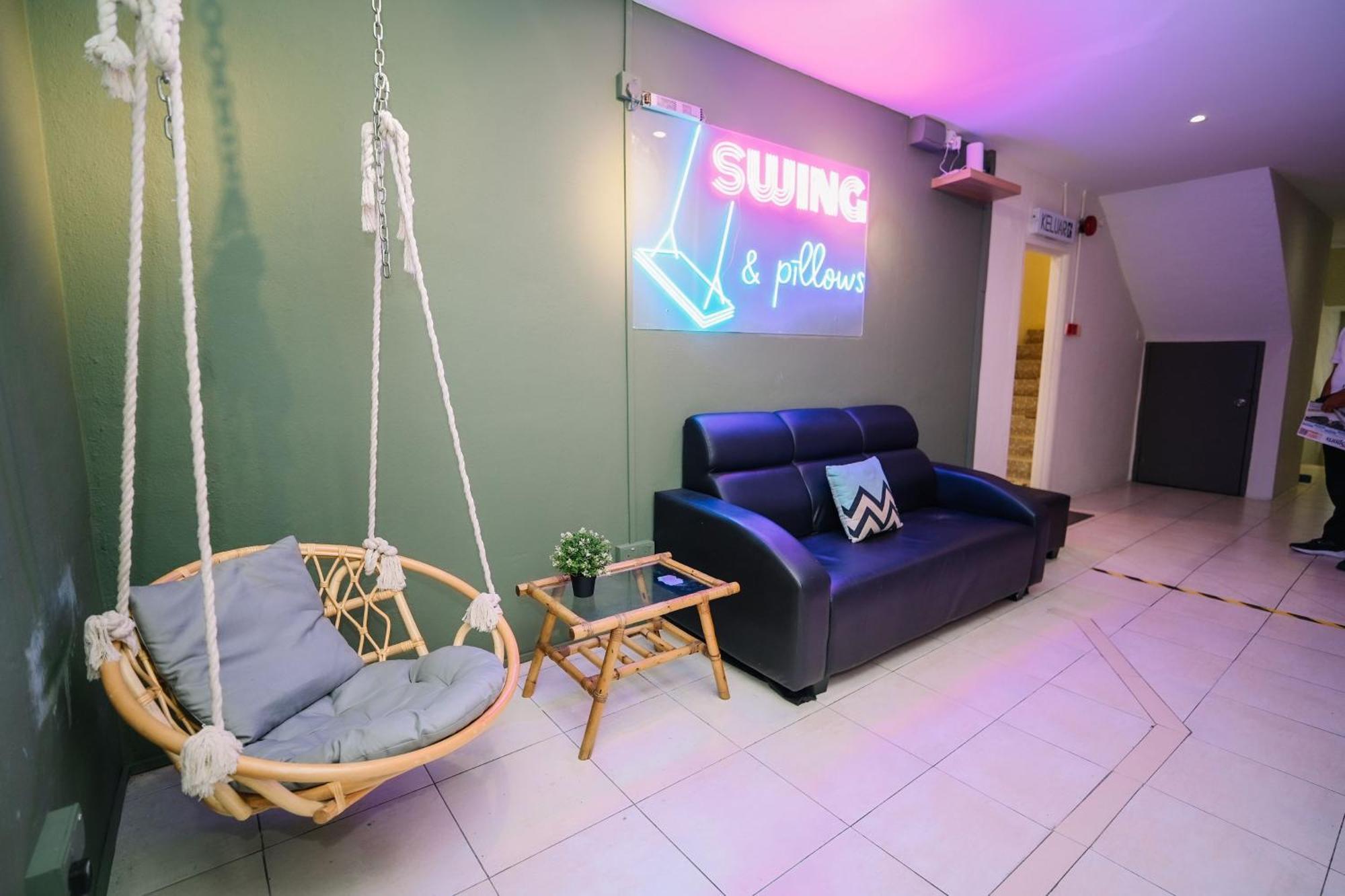 Swing & Pillows @ Malabar George Town Eksteriør billede